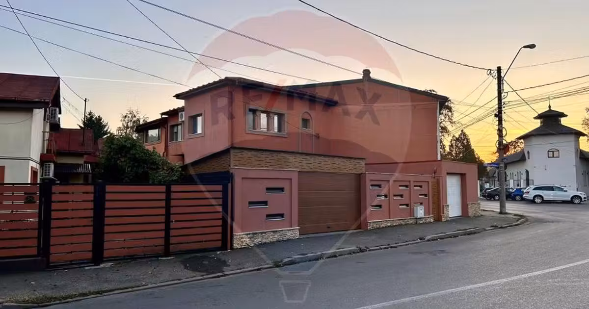 Casă individuală de vânzare cu 5 camere, mobilată în zona Dorobanțul, Ploiești