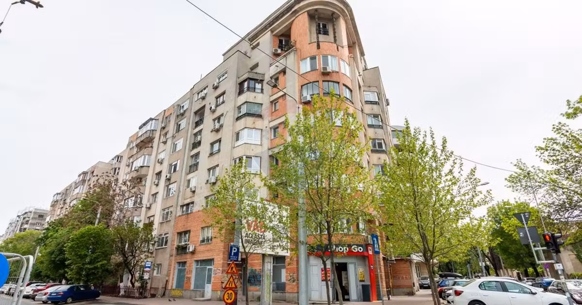 Apartament de vânzare cu 3 camere, mobilat în zona Calea Călărașilor, Sector 3