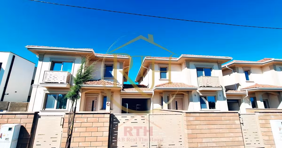 Duplex de vânzare cu 5 camere în Giroc