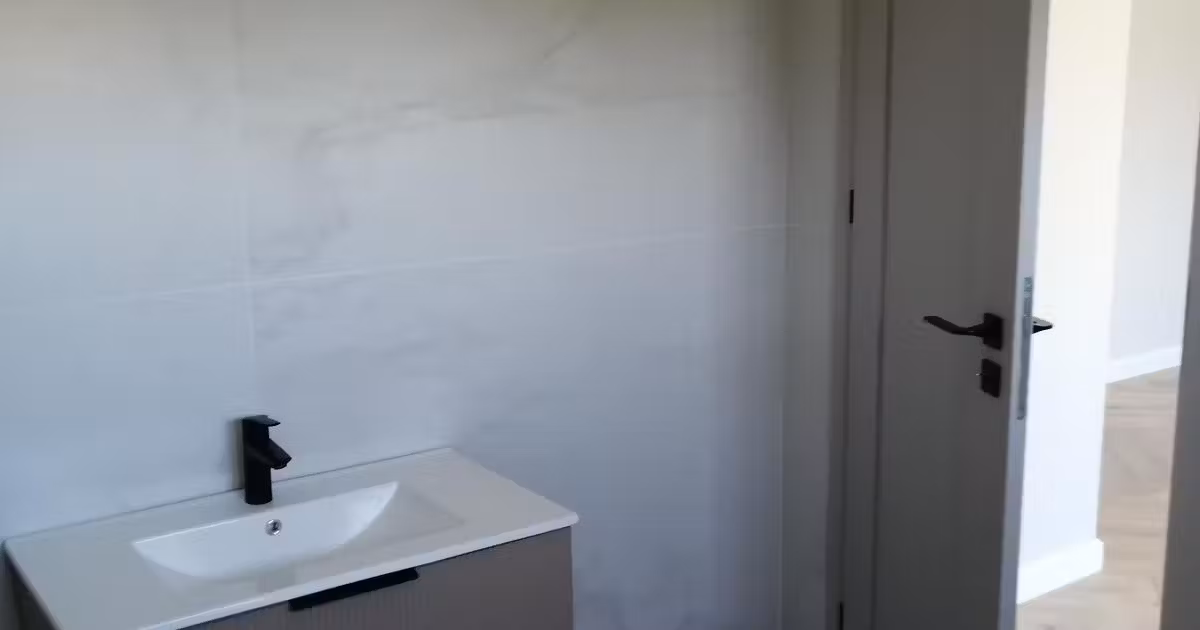 Casă de vânzare cu 5 camere în zona Ciarda Roșie, Timișoara