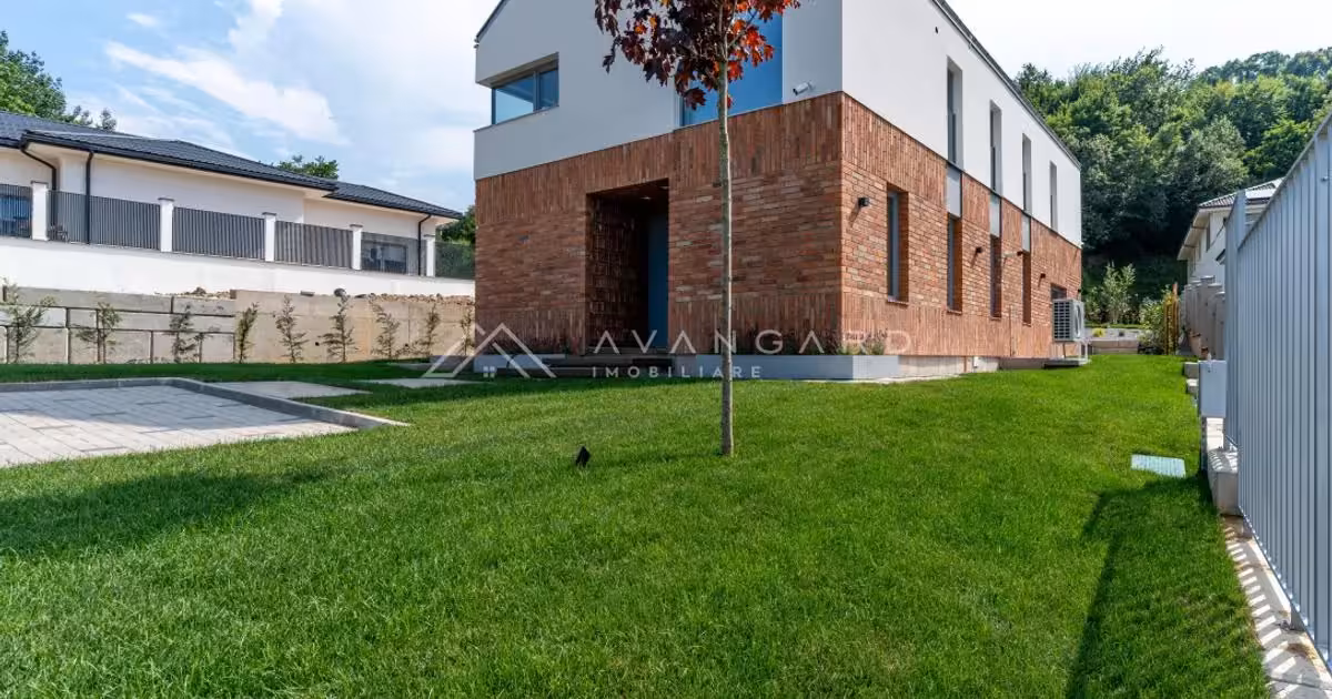 Casă individuală de vânzare cu 5 camere în Feleacu