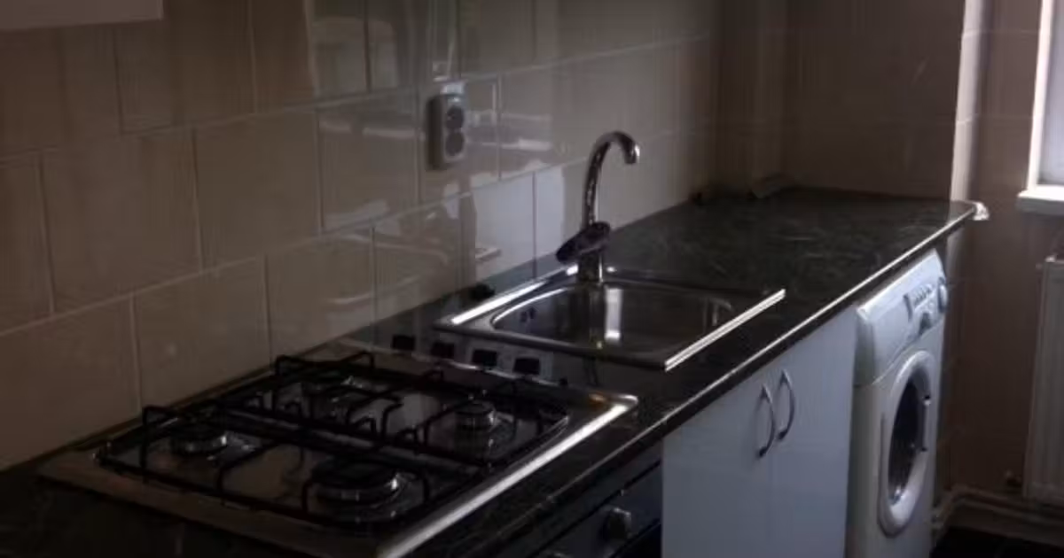 Apartament de vânzare cu 3 camere, mobilat în zona Independenței, Brăila