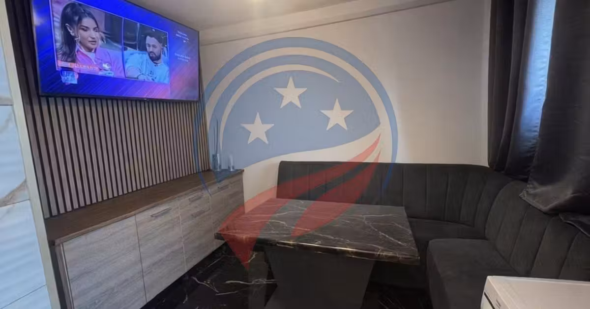 Apartament de vânzare cu 3 camere în zona Craiovița Nouă, Craiova