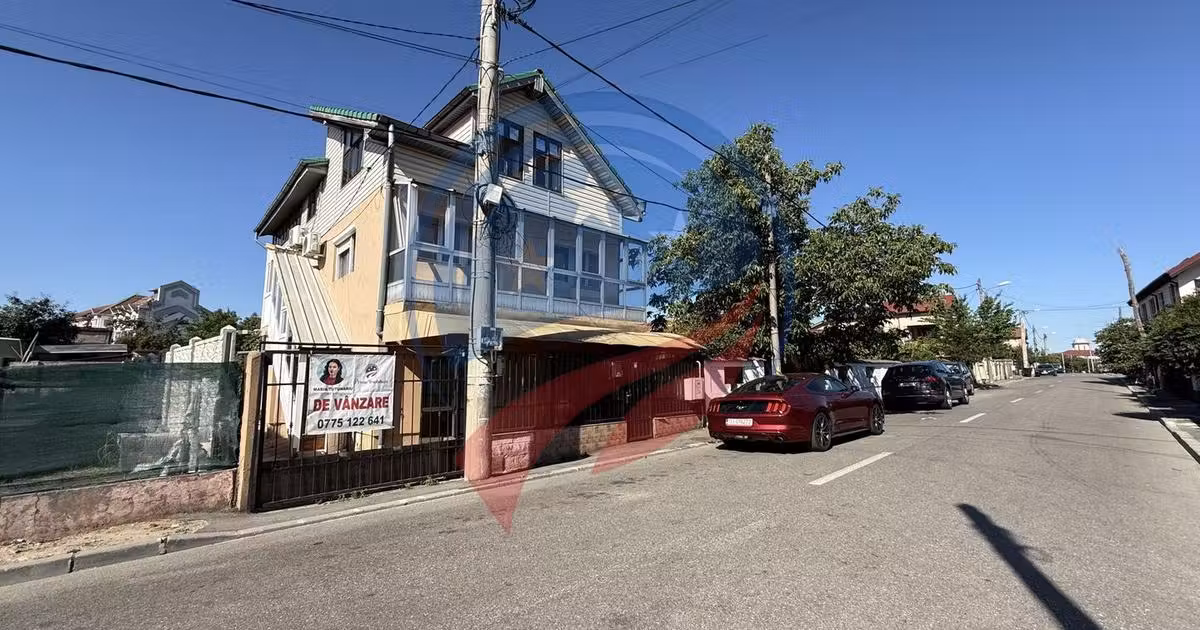 Casă individuală de vânzare cu 7 camere în zona Lascăr Catargiu, Craiova