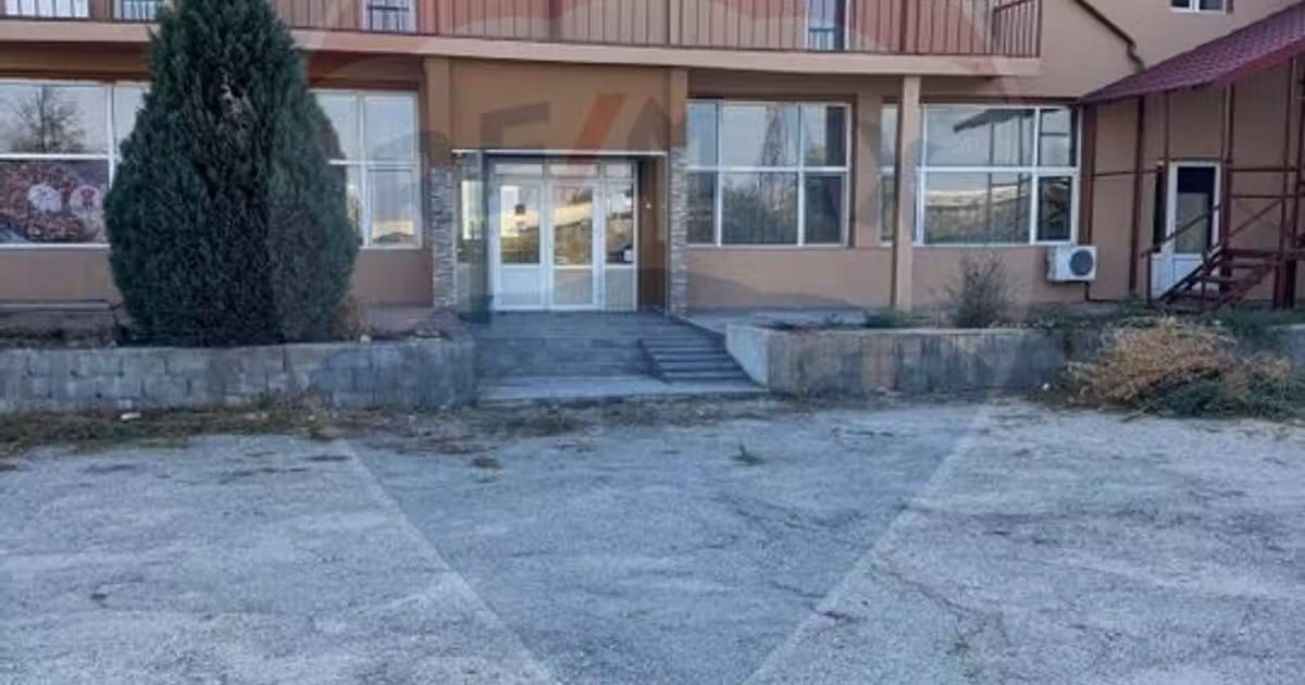 Proprietate specială de vânzare 366 mp în zona Exterior Vest, Craiova