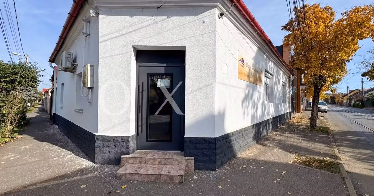 Casă individuală de vânzare cu 7 camere, mobilată în zona Rogerius, Oradea