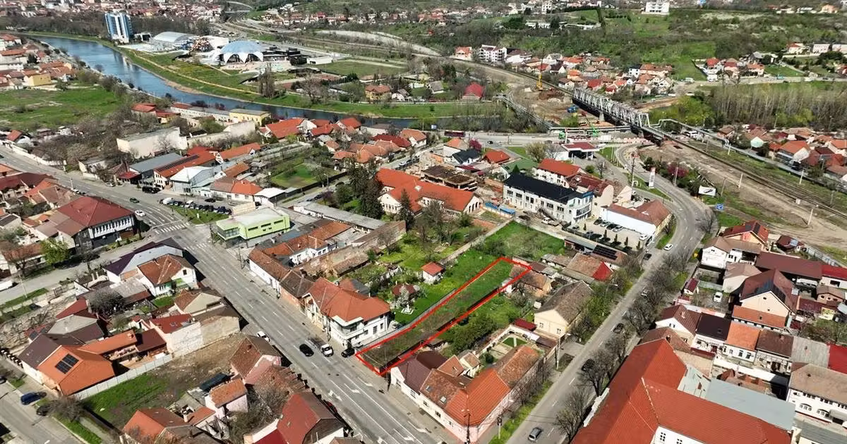 Teren intravilan de vânzare de 632 mp, în zona Calea Clujului, Oradea