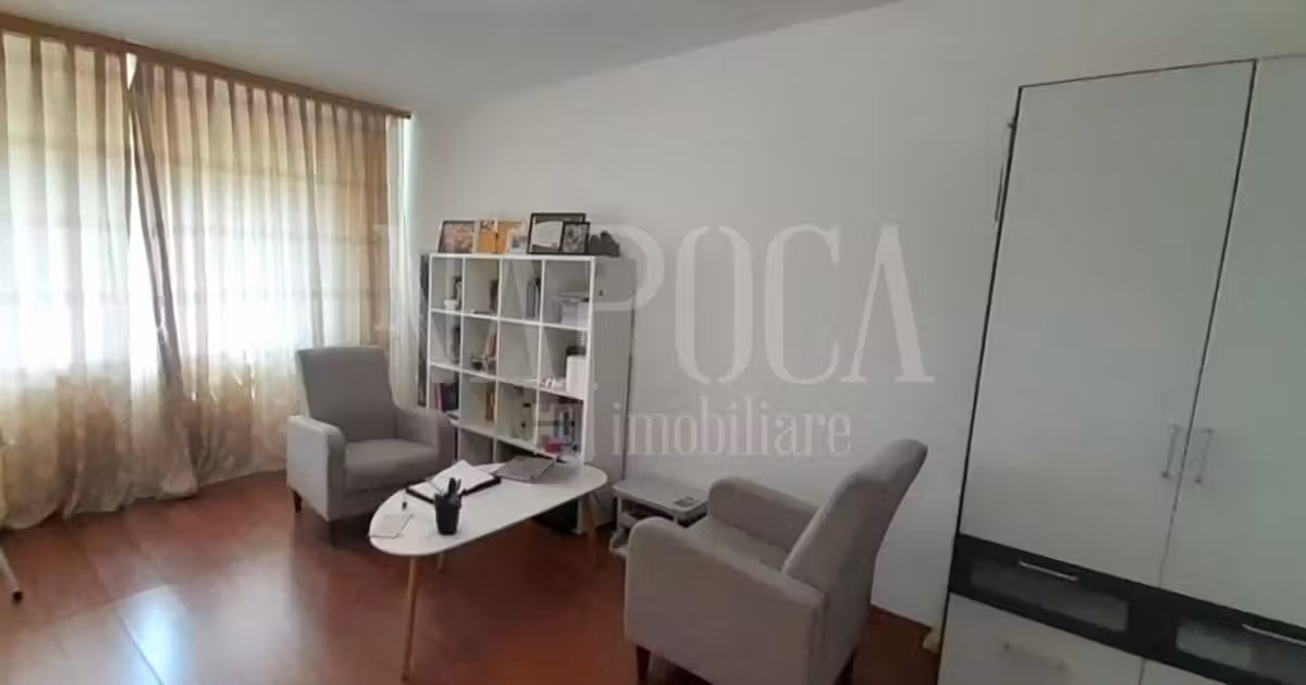 Apartament de vânzare cu 3 camere, mobilat în zona Calea Aradului, Oradea