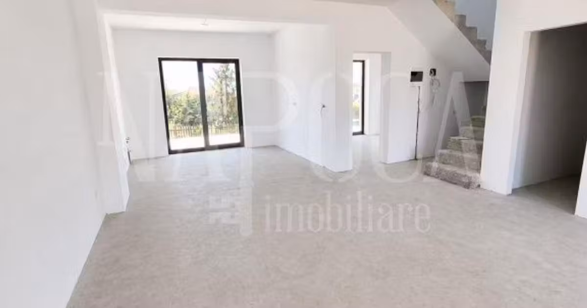 Duplex de vânzare cu 3 camere în zona Iorga, Oradea