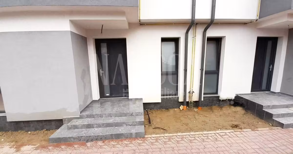 Casă individuală de vânzare cu 6 camere în zona Cantemir, Oradea