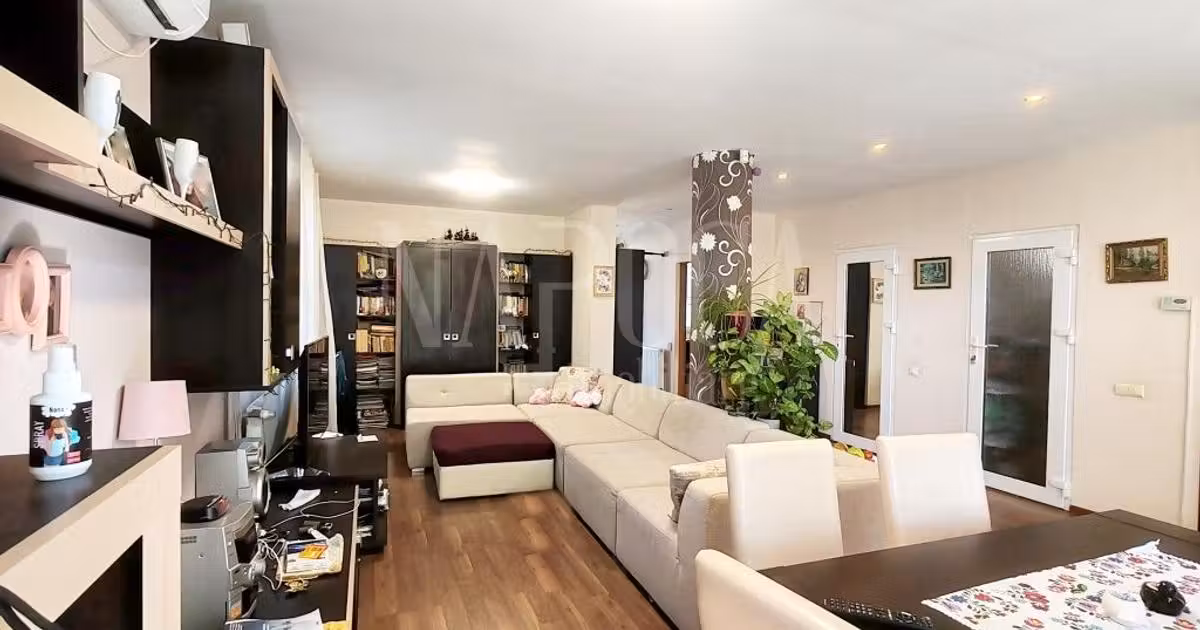 Casă individuală de vânzare cu 6 camere în zona Episcopia Bihorului, Oradea