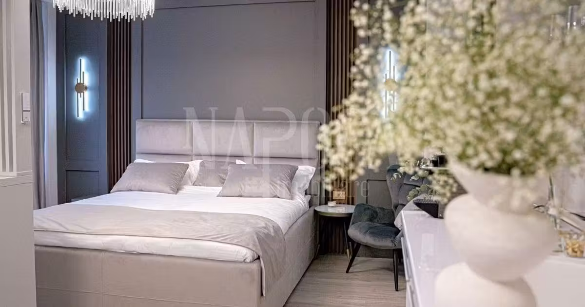Casă individuală de vânzare cu 7 camere în zona Decebal, Oradea