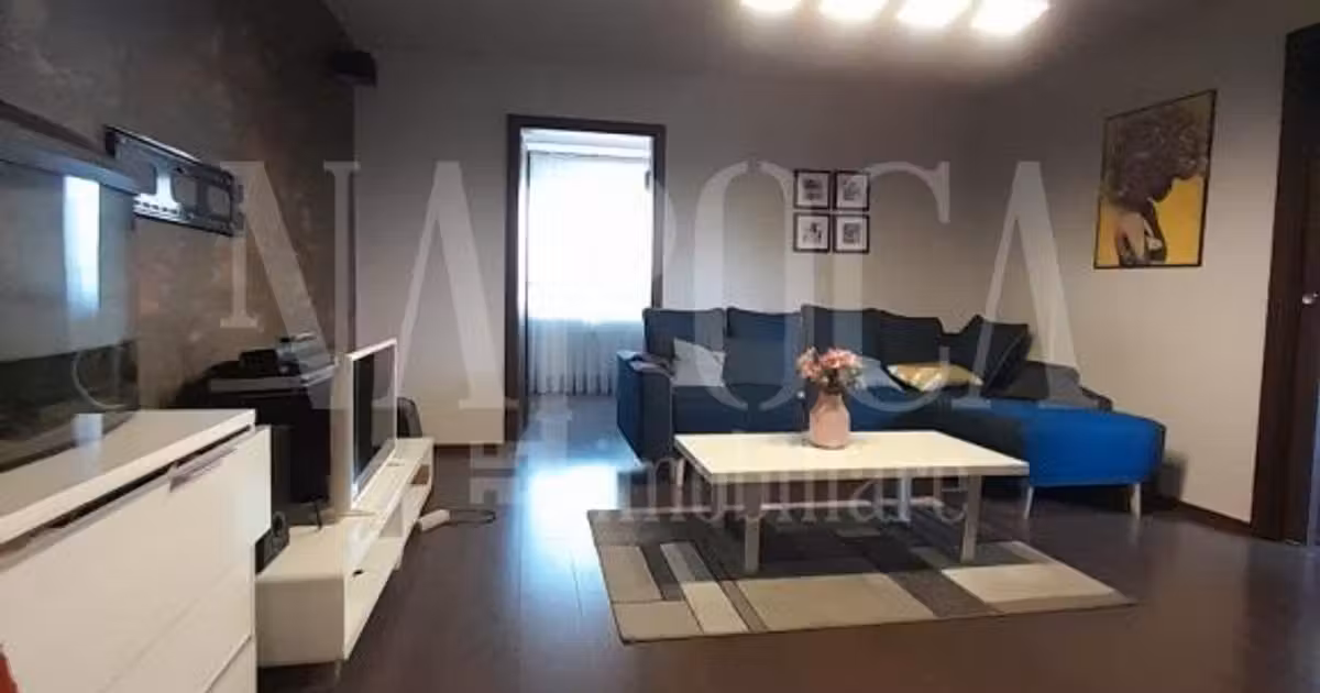 Apartament de vânzare cu 4 camere în zona Iosia, Oradea