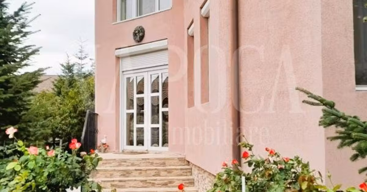 Casă individuală de vânzare cu 3 camere în zona Podgoria, Oradea