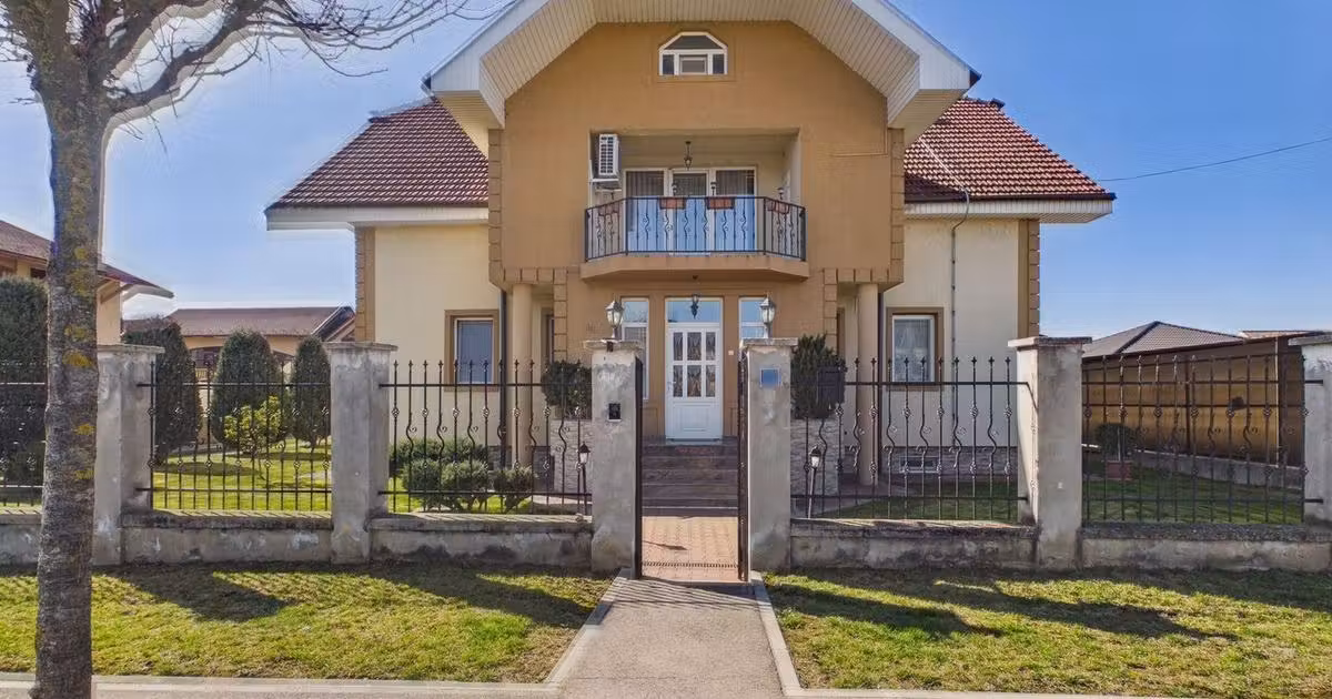 Casă individuală de vânzare cu 12 camere, mobilată în zona Oncea, Oradea
