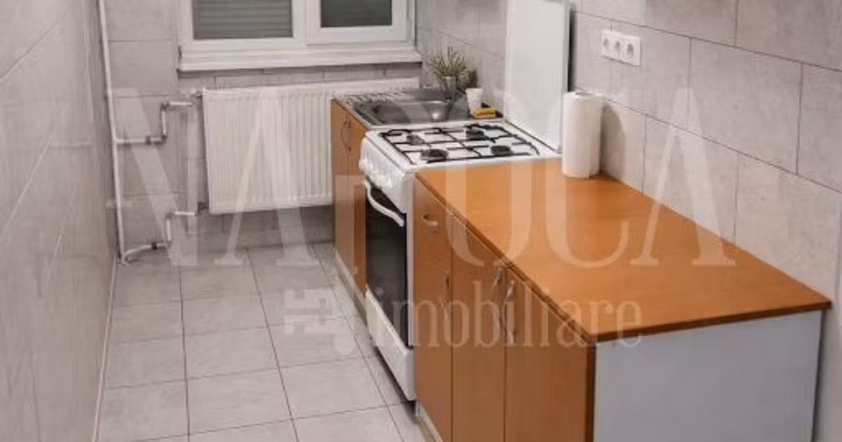Apartament de vânzare cu 2 camere în zona Rogerius, Oradea