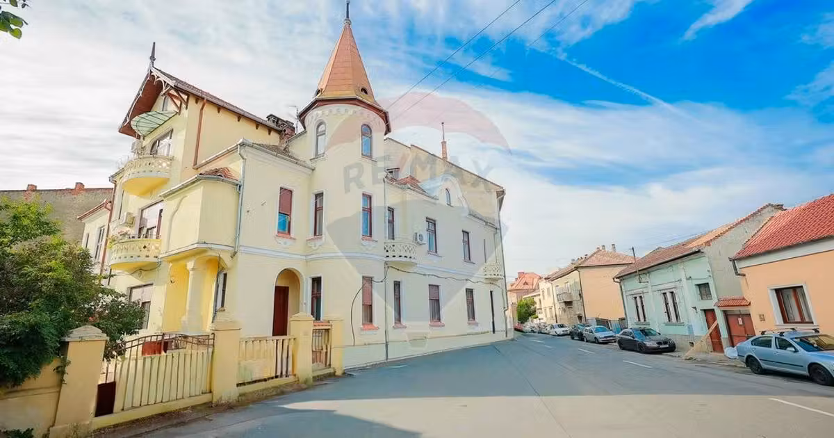 Spațiu comercial de vânzare de 86 mp, în zona Ultracentral, Oradea