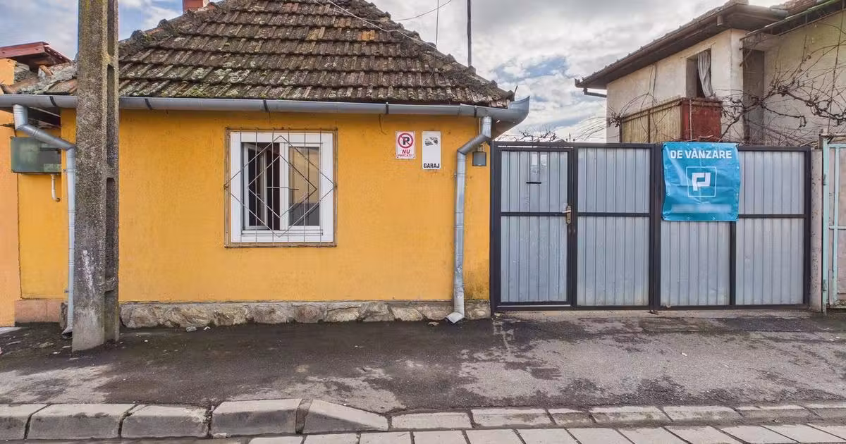 Casă individuală de vânzare cu 4 camere în zona Calea Clujului, Oradea