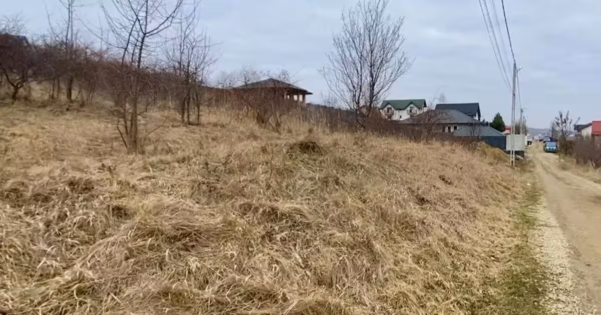 Teren Construcții intravilan de vânzare de 850 mp, în Bârnova