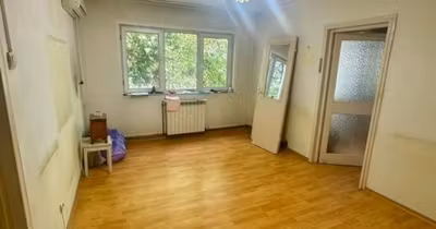 Apartament Podu Roș