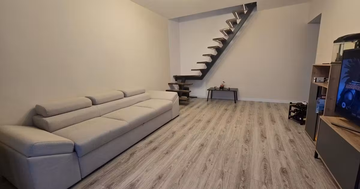 Apartament de vânzare cu 4 camere, mobilat în zona Popas Păcurari, Iași