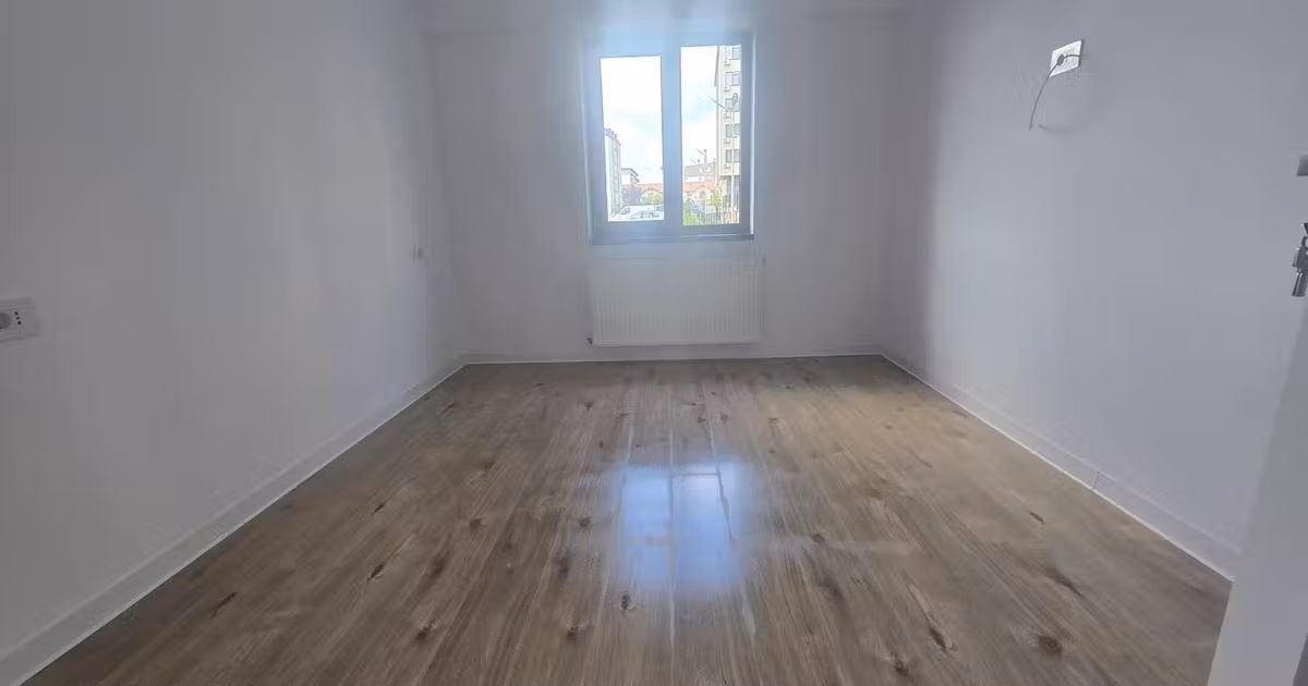 Apartament de vânzare cu 2 camere în zona Popas Păcurari, Iași