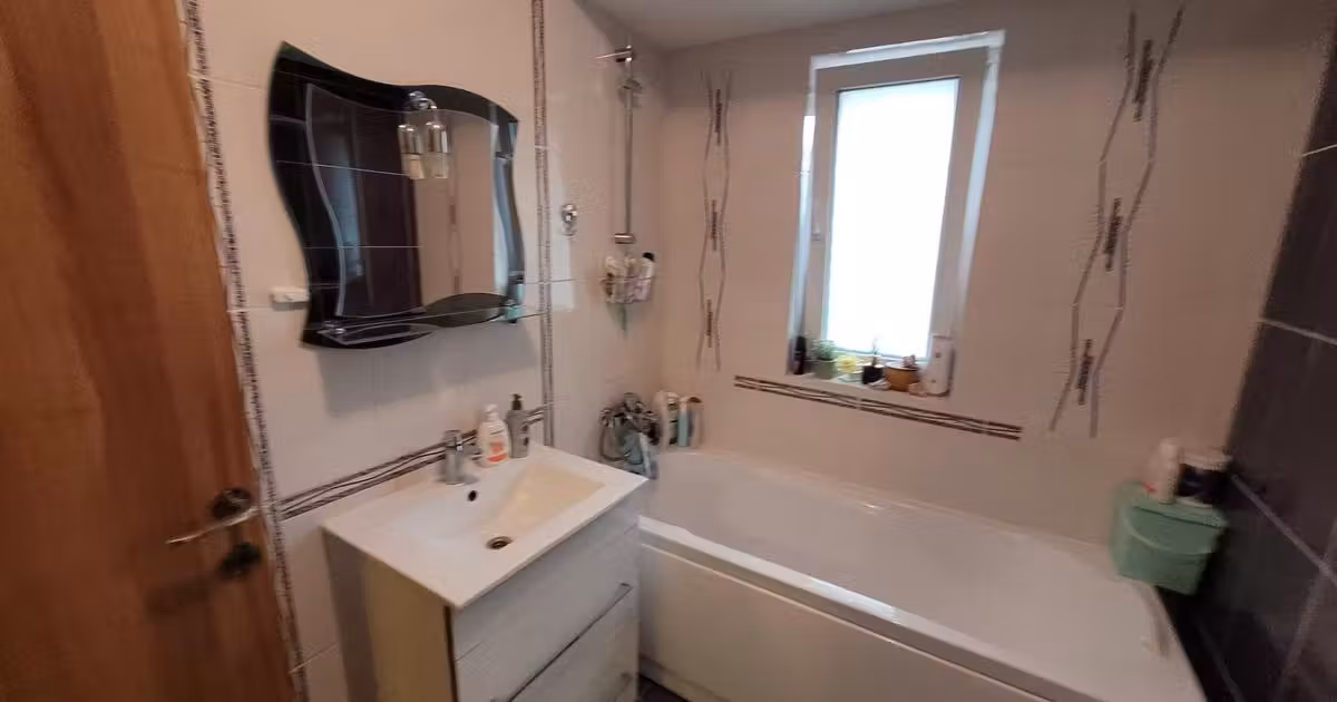 Apartament de vânzare cu 3 camere în zona Păcurari, Iași