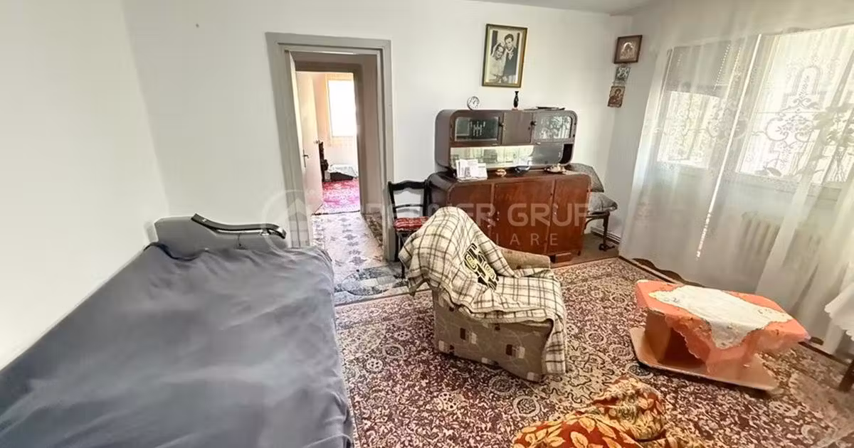 Apartament de vânzare cu 2 camere în zona Tătărași, Iași
