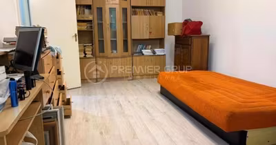 Apartament Tătărași