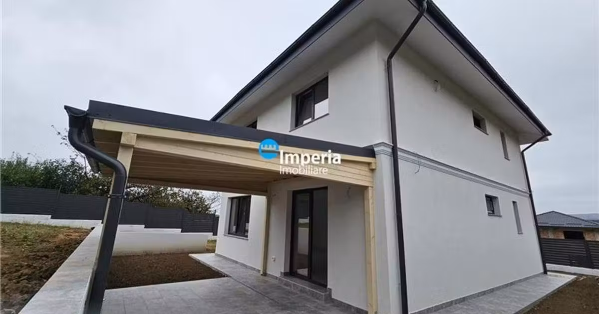Casă individuală de vânzare cu 5 camere în zona Bucium, Iași