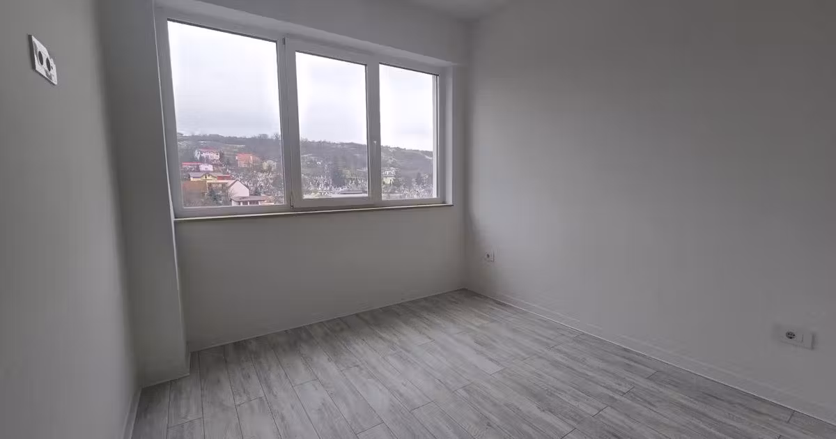 Apartament de vânzare cu 4 camere în zona Bucium, Iași