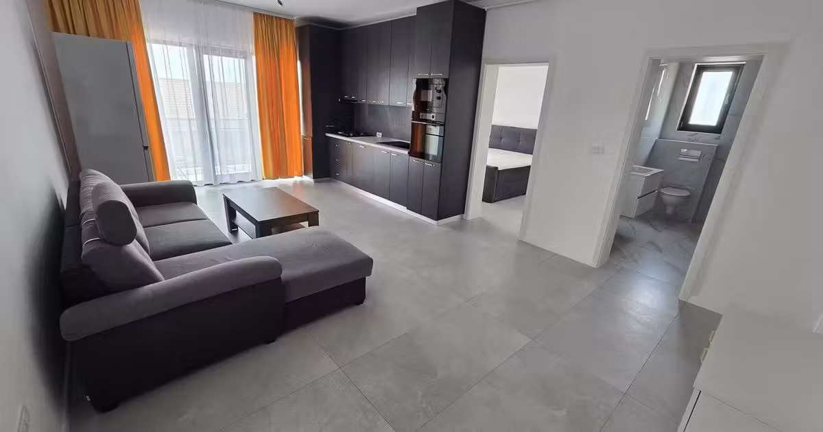 Apartament de vânzare cu 3 camere, mobilat în Moșnița Nouă