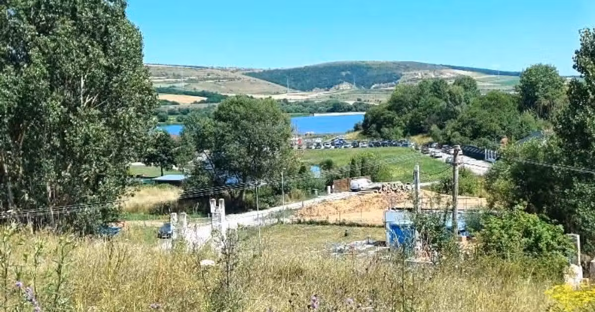 Teren intravilan de vânzare de 2000 mp, în Ciurila