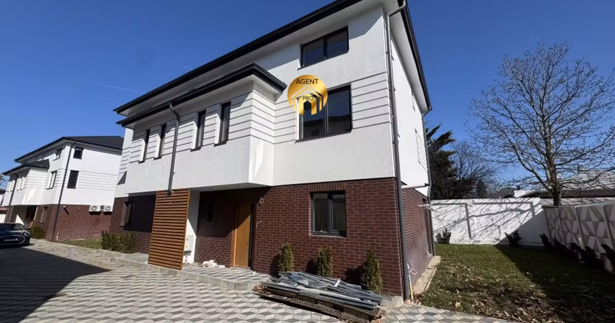 Casă de vânzare cu 5 camere în Otopeni