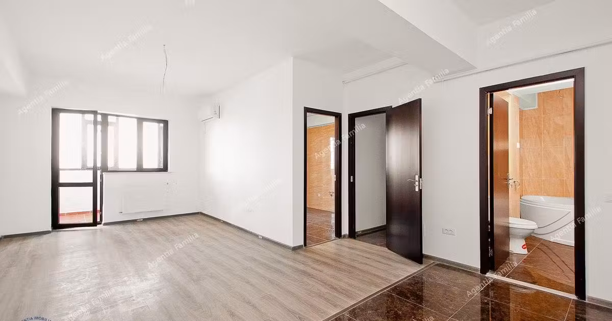 Apartament de vânzare cu 2 camere în zona Bd. Coșbuc, Galați