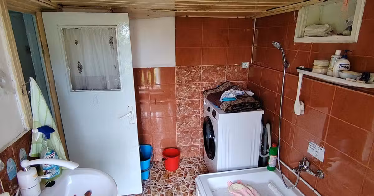 Casă individuală de vânzare cu 3 camere în zona Central, Botoșani