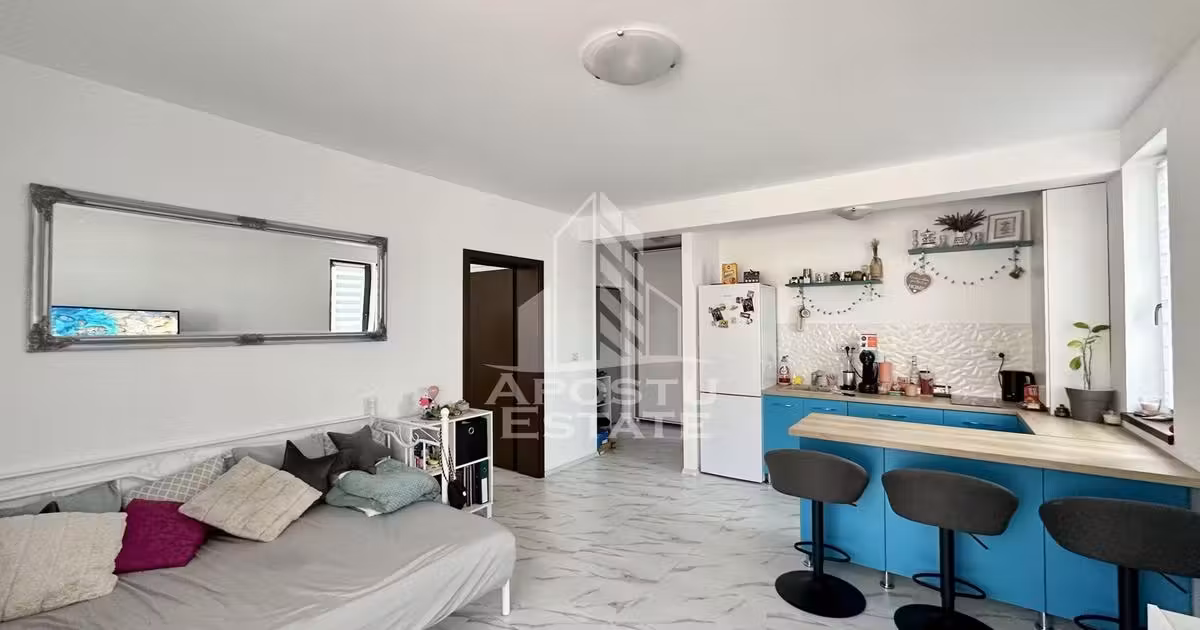 Apartament de vânzare cu 2 camere, mobilat în Giroc