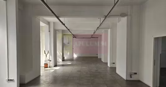 Spațiu comercial Eroii Revoluției