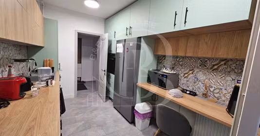 Apartament Titan