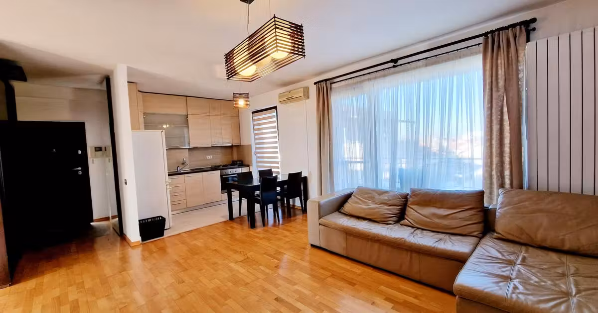 Apartament de vânzare cu 3 camere, mobilat în Voluntari