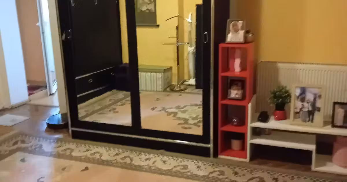 Apartament de vânzare cu 3 camere în zona Ferdinand, Sector 2