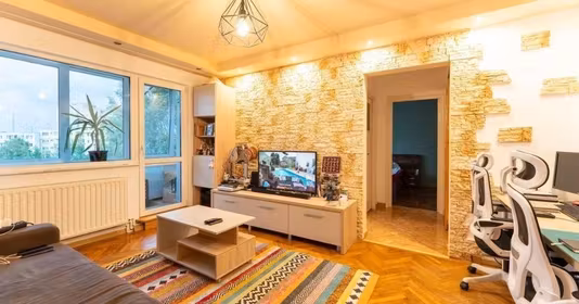 Apartament Astra