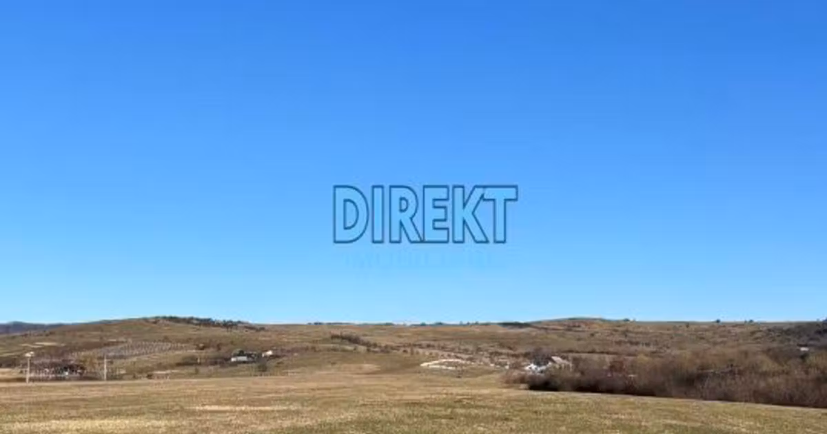 Teren agricol extravilan de vânzare de 13300 mp, în zona Independenței, Bistrița