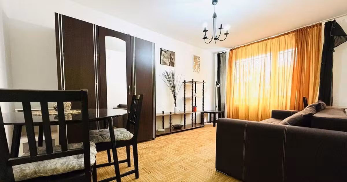 Apartament de vânzare cu 2 camere în zona Central, Ultracentral