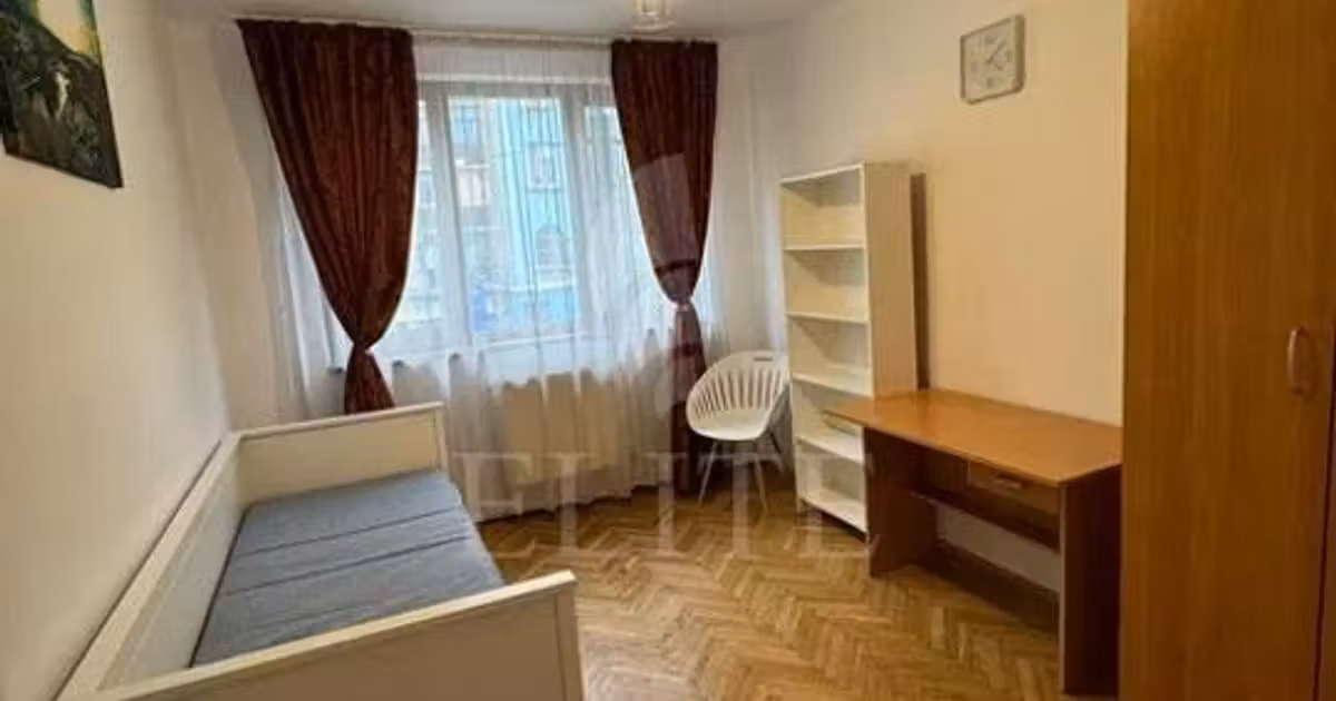 Apartament de vânzare cu 3 camere, mobilat în zona Central, Cluj-Napoca
