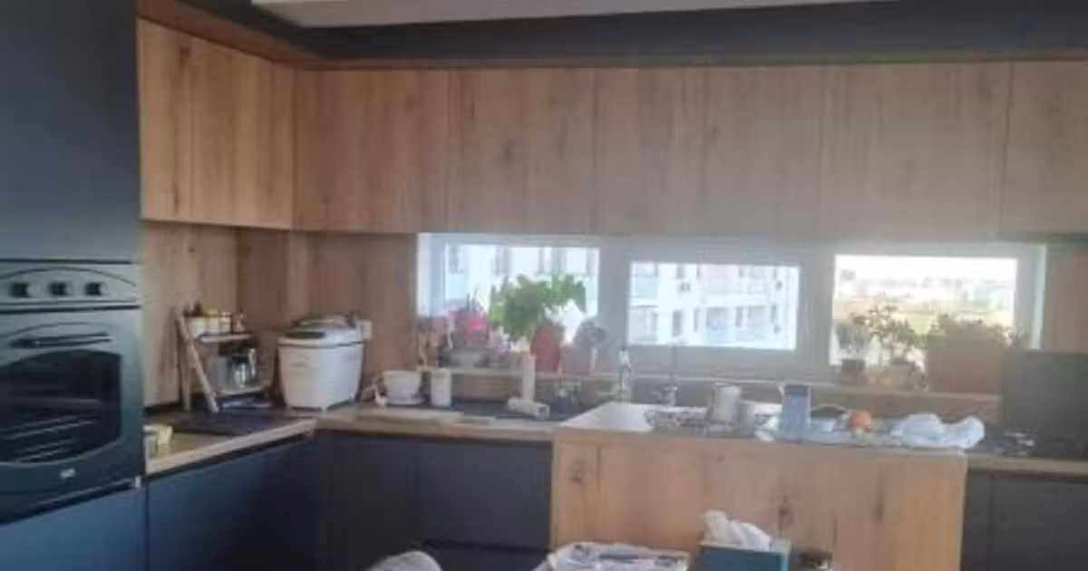 Apartament de vânzare cu 4 camere, mobilat în zona Viilor, Sector 5