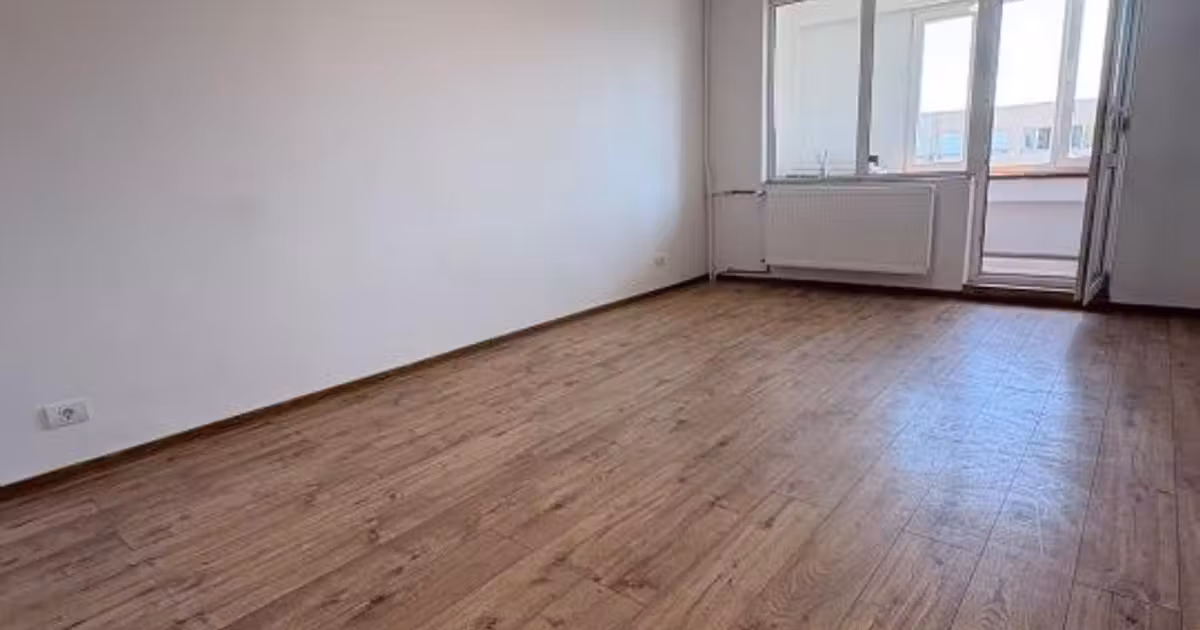 Apartament de vânzare cu 2 camere în zona Titan, Sector 3