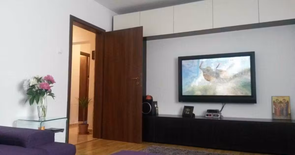 Apartament de vânzare cu 3 camere, mobilat în zona Sebastian, Sector 5