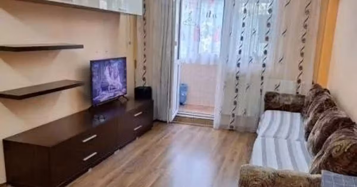 Apartament de vânzare cu 3 camere, mobilat în zona Sălăjan, Sector 3