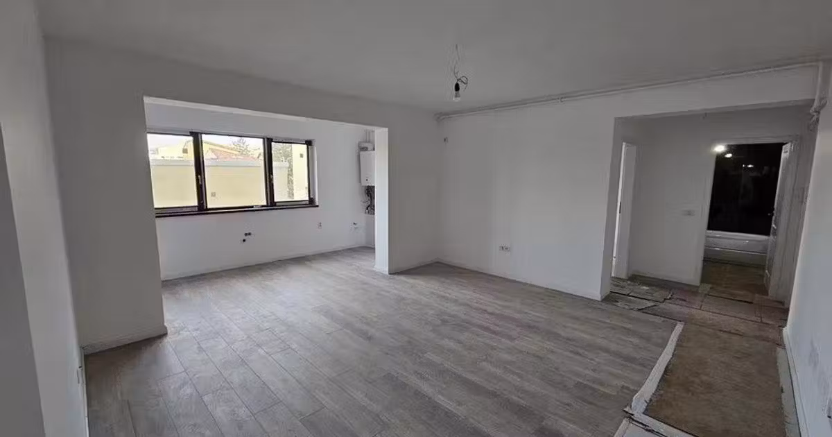 Apartament de vânzare cu 3 camere în zona Berceni, Sector 4